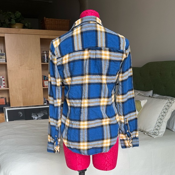 A&F Fall Varsity Flannel - Picture 3 of 5